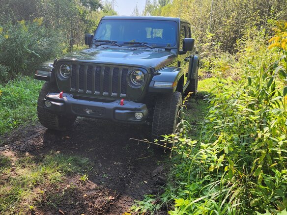 2022 Jeep Gladiator II (JT), зелёный, 5555555 рублей - вид 2