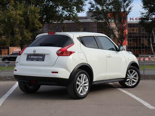 2013 Nissan Juke I, белый, 899000 рублей, вид 5