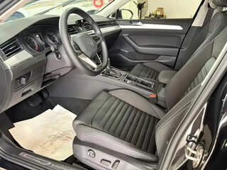 2022 Volkswagen Magotan B8 Рестайлинг, чёрный, 1420000 рублей, вид 5