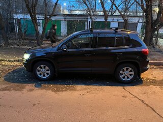 2011 Volkswagen Tiguan I Рестайлинг, чёрный, 1490000 рублей, вид 5