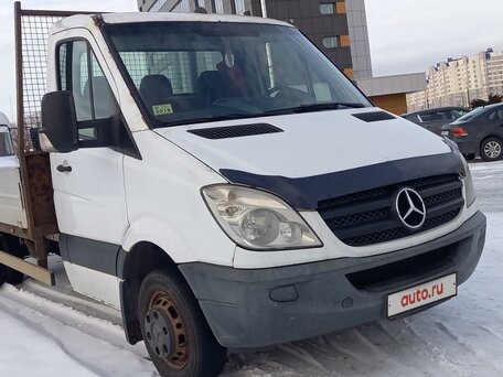 2010 Mercedes-Benz Sprinter, белый, 1708346 рублей, вид 2