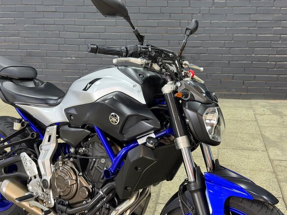 2016 Yamaha MT-07 (FZ-07), серый, 735000 рублей - вид 6