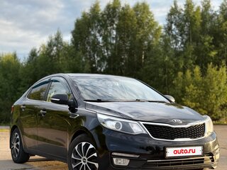 2016 Kia Rio III Рестайлинг, чёрный, 900000 рублей, вид 2