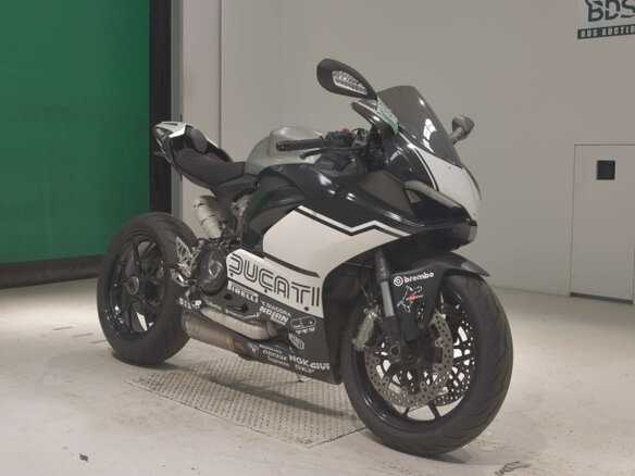 2020 Ducati Panigale V2, белый, 1400000 рублей - вид 2