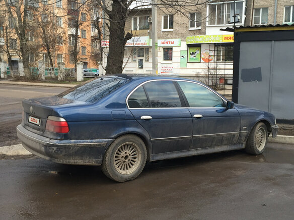 1998 BMW 5 серии 523i IV (E39), синий - вид 3