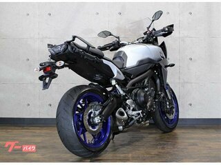 2016 Yamaha MT-09 Tracer (FJ-09), серый, 850000 рублей, вид 2