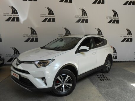 Toyota RAV4 IV (XA40) Рестайлинг