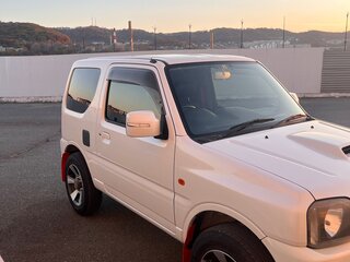 2010 Suzuki Jimny Kei car III Рестайлинг 1, белый, 800000 рублей, вид 2