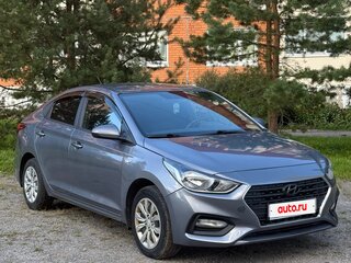2019 Hyundai Solaris II, серый, 860000 рублей, вид 3
