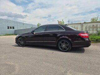 2012 Mercedes-Benz E-Класс 300 IV (W212, S212, C207), коричневый, 1699699 рублей, вид 1
