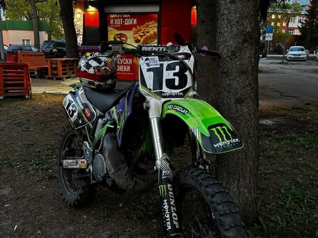 1996 Kawasaki KX 250, зелёный, 150000 рублей, вид 4