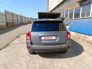 2012 Jeep Compass I Рестайлинг, серый, 950000 рублей, вид 4