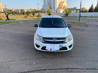2015 Lada (ВАЗ) Granta I, белый, 400000 рублей, вид 2