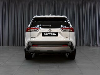 2021 Toyota RAV4 V (XA50), белый, 3439000 рублей, вид 4