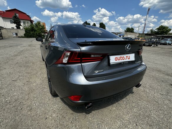 2016 Lexus IS 200t III Рестайлинг, серый, 3050000 рублей - вид 5