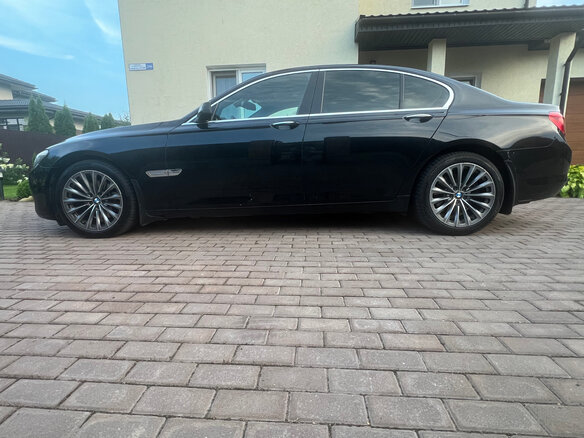 2012 BMW 7 серии 740d xDrive V (F01/F02/F04), чёрный, 2100000 рублей - вид 7