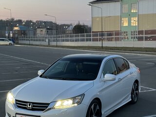 2013 Honda Accord IX, белый, 1850000 рублей, вид 1