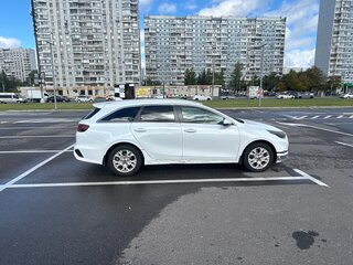 2021 Kia Ceed III Рестайлинг, белый, 1415000 рублей, вид 3