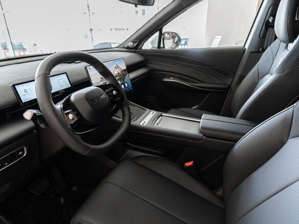 2025 Omoda C7, белый, 3299000 рублей - вид 14