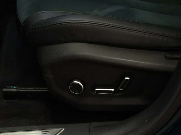 2023 Geely Monjaro I, синий, 3184000 рублей - вид 20