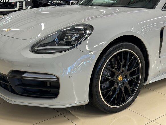 2019 Porsche Panamera 4 Sport Turismo II, серый, 8499000 рублей - вид 11