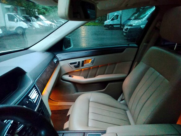 2011 Mercedes-Benz E-Класс 350 IV (W212, S212, C207), белый, 1290000 рублей - вид 9