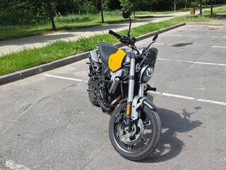 Voge 350AC