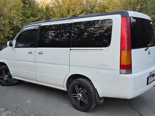 2000 Honda Stepwgn I Рестайлинг, белый, 650000 рублей, вид 5