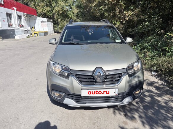 2019 Renault Sandero Stepway II Рестайлинг, бежевый, 1400000 рублей - вид 1