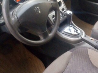 2008 Peugeot 308 I, красный, 285000 рублей, вид 1