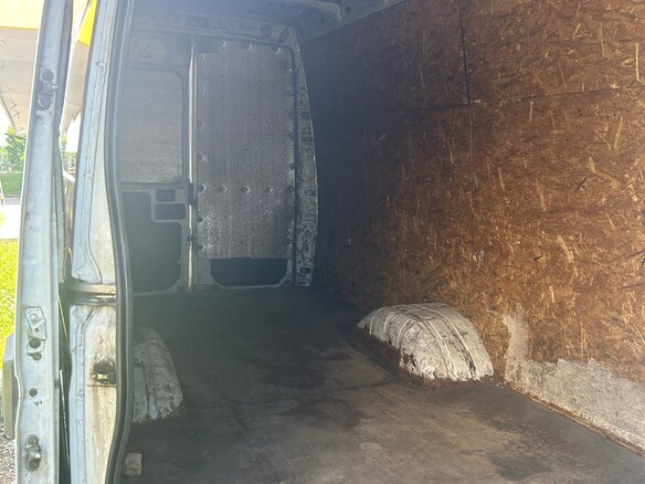 2012 Iveco Daily, белый, 900000 рублей - вид 4