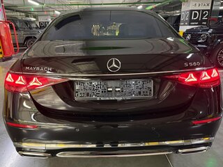 2026 Mercedes-Benz Maybach S-Класс 580 II (Z223) Рестайлинг, чёрный, 37930000 рублей, вид 5