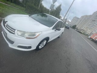 2013 Citroen C4 II, белый, 450000 рублей, вид 2