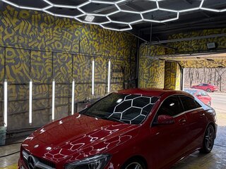 2014 Mercedes-Benz CLA 200 I (C117, X117), красный, 1700000 рублей, вид 2