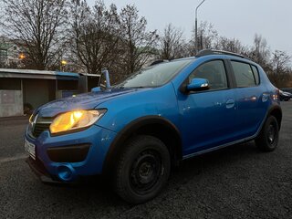 2017 Renault Sandero Stepway II, синий, 1000000 рублей, вид 1