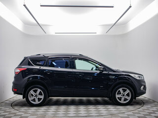 2017 Ford Kuga II Рестайлинг, чёрный, 1234000 рублей, вид 4