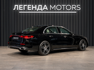 2025 Mercedes-Benz E-Класс 300 VI (W214, S214), чёрный, 9650000 рублей, вид 4