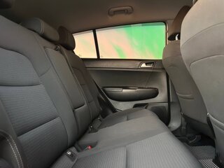 2017 Kia Sportage IV, коричневый, 1970000 рублей, вид 4