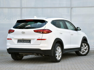 2020 Hyundai Tucson III Рестайлинг, белый, 2095000 рублей, вид 3