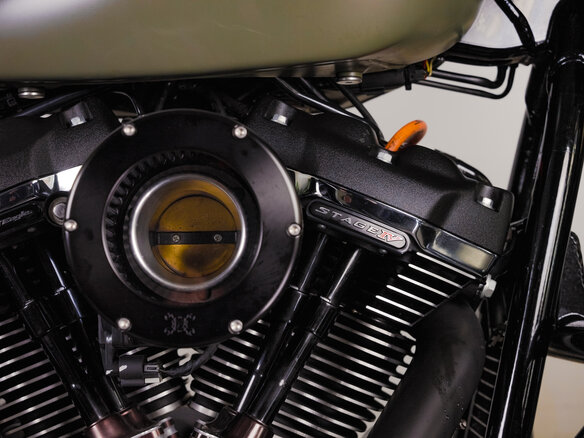 2021 Harley-Davidson Fat Bob, зелёный - вид 12