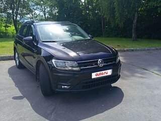 2018 Volkswagen Tiguan II, чёрный, 2300000 рублей, вид 3