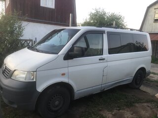 2004 Volkswagen Caravelle SWB T5, белый, 750000 рублей, вид 1