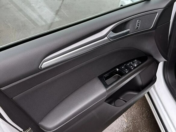 2018 Ford Mondeo V, белый, 1650000 рублей - вид 6