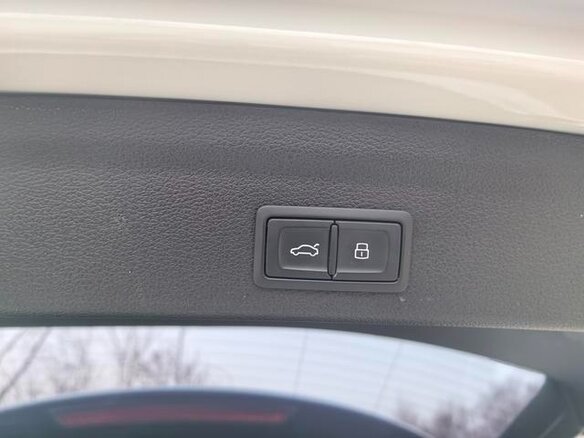 2022 Audi Q3 35 TFSI II (F3), белый - вид 20