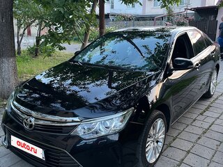 2015 Toyota Camry VII (XV50) Рестайлинг, чёрный, 2285000 рублей, вид 1