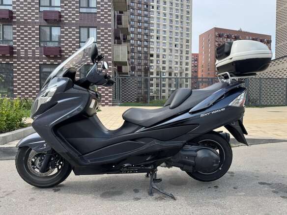 2012 Suzuki Burgman (SkyWave) 400, серый, 450000 рублей - вид 1