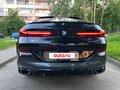 2022 BMW X6 40d III (G06), чёрный, 6550000 рублей - вид 3