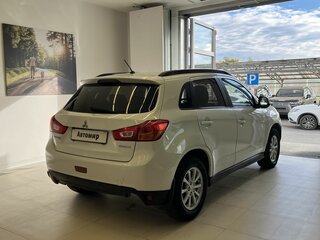 2012 Mitsubishi ASX I, белый, 1020000 рублей, вид 4