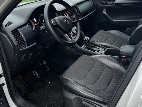 2018 Skoda Kodiaq I, белый, 2400000 рублей, вид 2