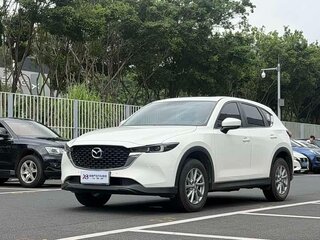 2024 Mazda CX-5 II Рестайлинг, белый, 2308000 рублей, вид 3
